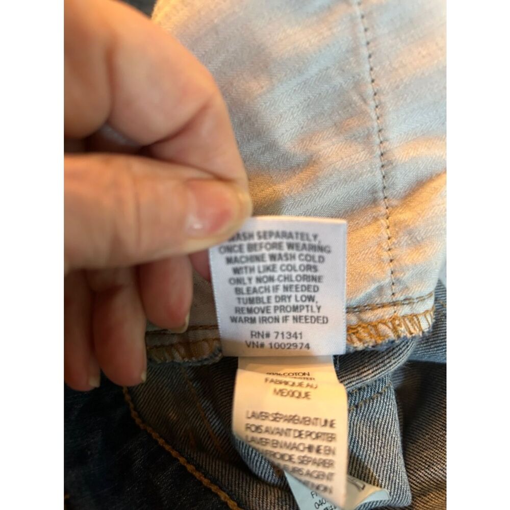 L.L. Bean Mid-Rise Dark Wash Straight-Leg Jeans Sz 2P. EUC - Picture 7 of 9